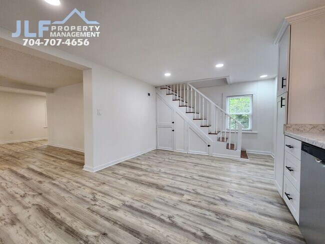 Building Photo - COMING SOON- Remodeled 2 Bed/1 Bath Home in Peaceful Salisbury!