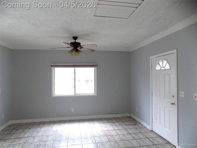 Building Photo - 39417 Cather St