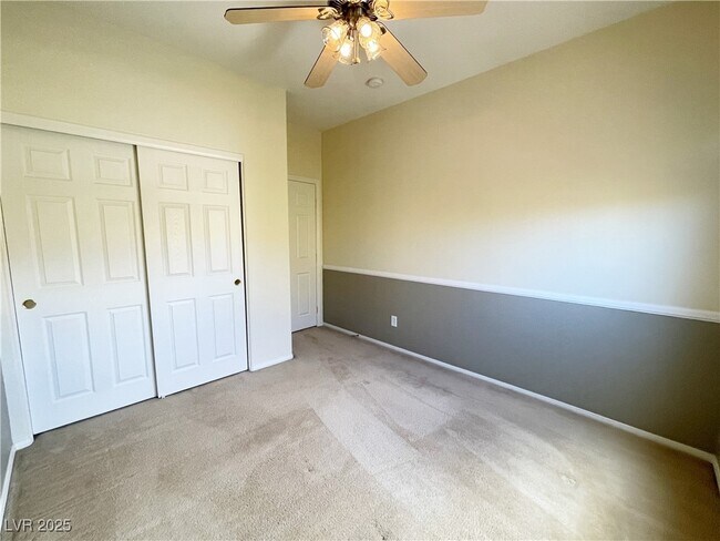 Building Photo - 11761 Del Sur Ave