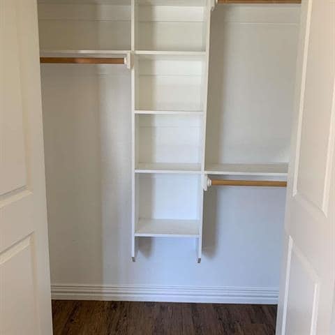 Building Photo - 409 Maple Row