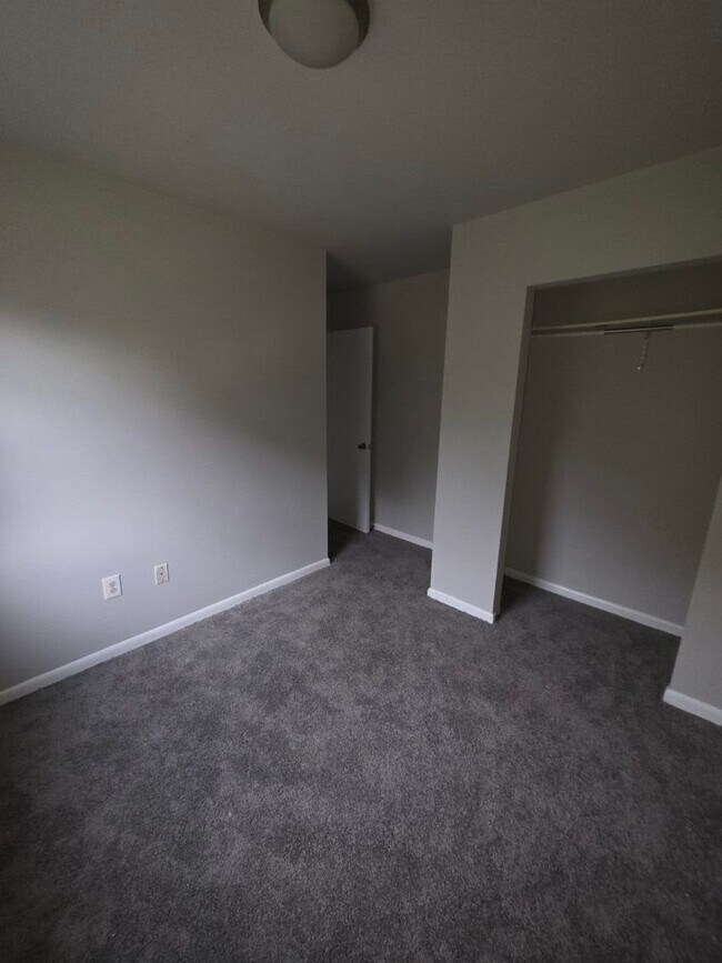 Building Photo - 3 Bed, 1.5 Bath Home for Rent – Lancaster, PA