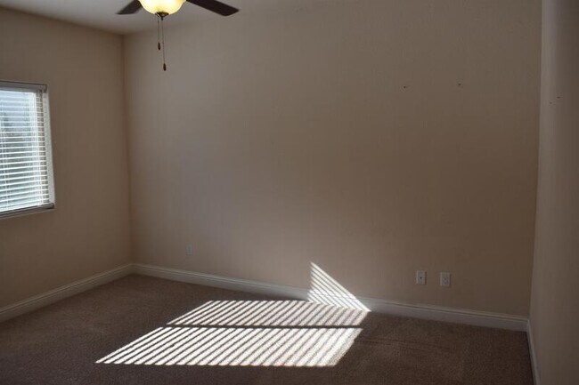 Building Photo - 3785 De Soto Way