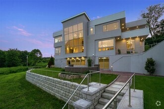 Building Photo - 68 Root Ave