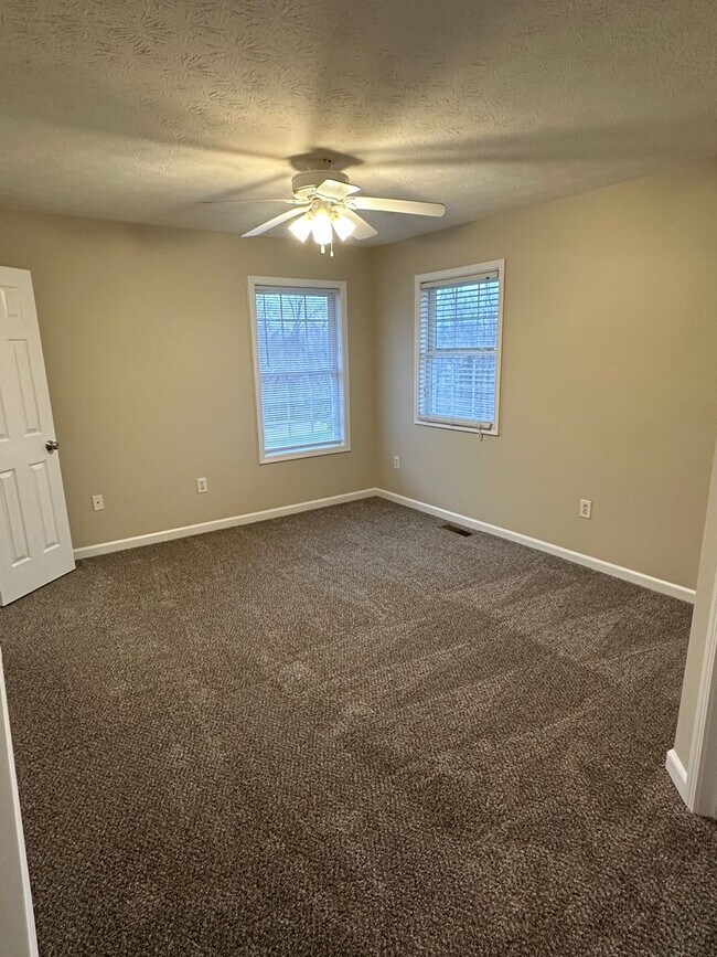 Building Photo - 1289 Cobble Creek Cir
