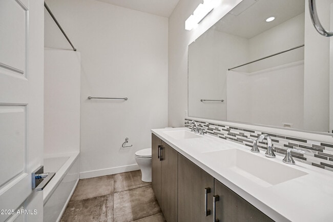 Building Photo - 6842 E ORION Dr