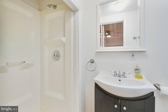 Building Photo - 9575 Donnan Castle Ct