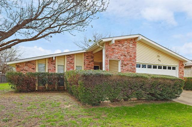 Building Photo - 804 Forest Glen Dr