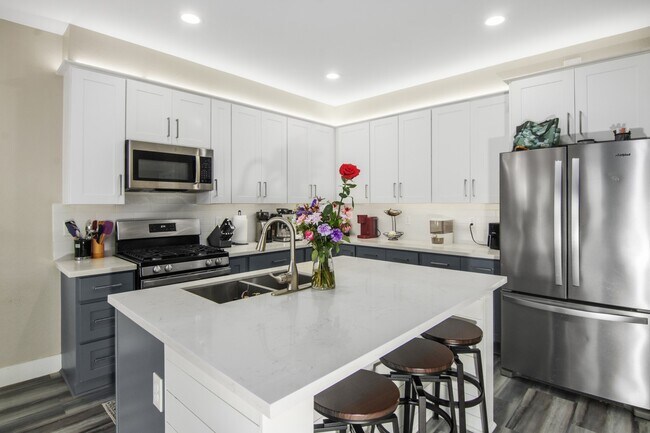 Building Photo - 5417 Texas St