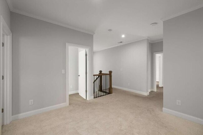 Building Photo - 6320 Halcyon Garden Dr
