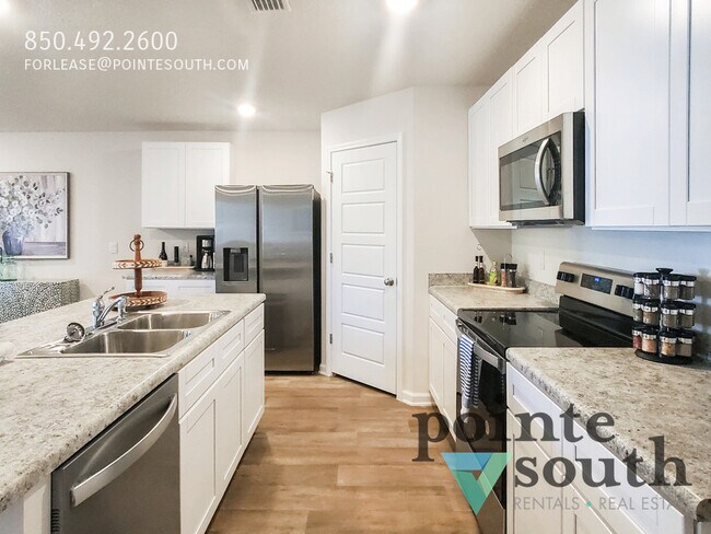 Building Photo - 5967 Smarty Jones Wy