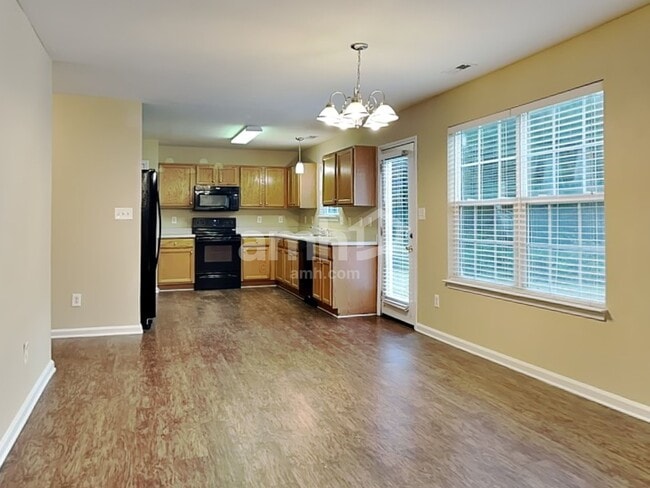 Building Photo - 3961 Tyler Bluff Ln