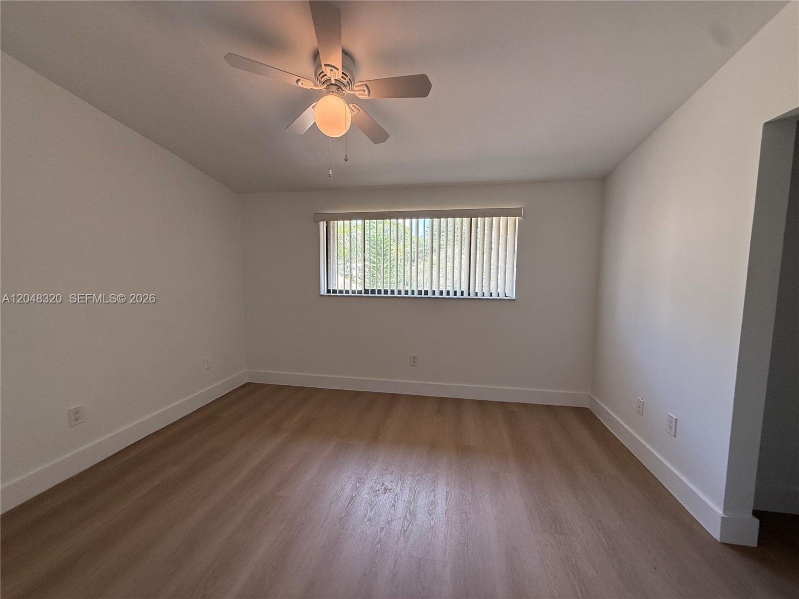 Building Photo - 3873 Alcantara Ave