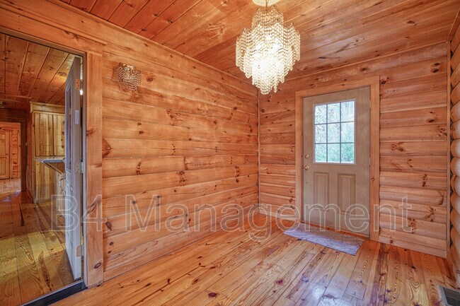 Building Photo - 336 Dancing Water Dr