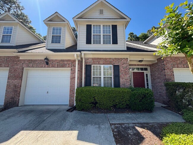 Building Photo - 3 Bed 2.5 Bath Town Home in Carleton Place ~ Students Welcome with Co-Signers!