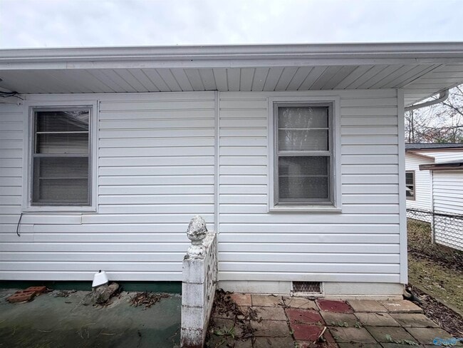 Building Photo - 4207 Concord Rd NW