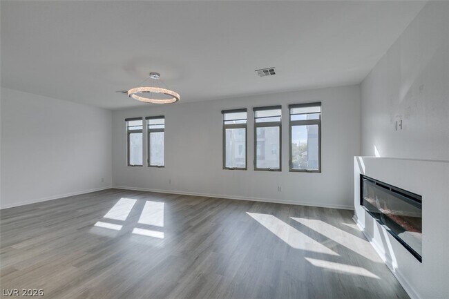 Building Photo - 8048 Haywood Estate Ave