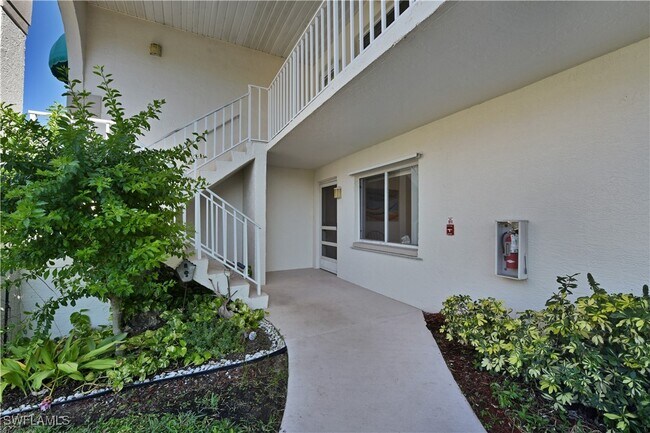 Building Photo - 452 Belina Dr
