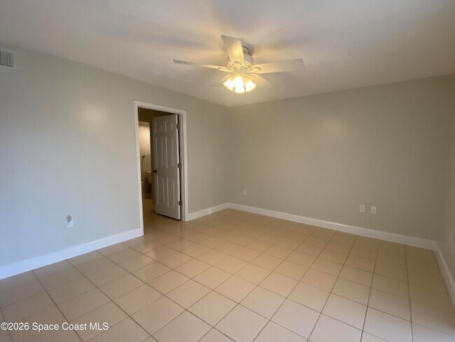 Building Photo - 325 S Banana River Blvd