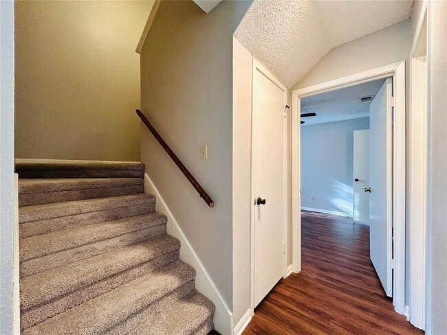 Building Photo - 8905 Schick Rd