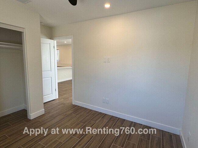 Building Photo - New 2 Bedroom 1 Bathroom Home!!