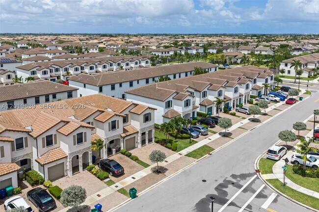 Building Photo - 11945 SW 245 Ter