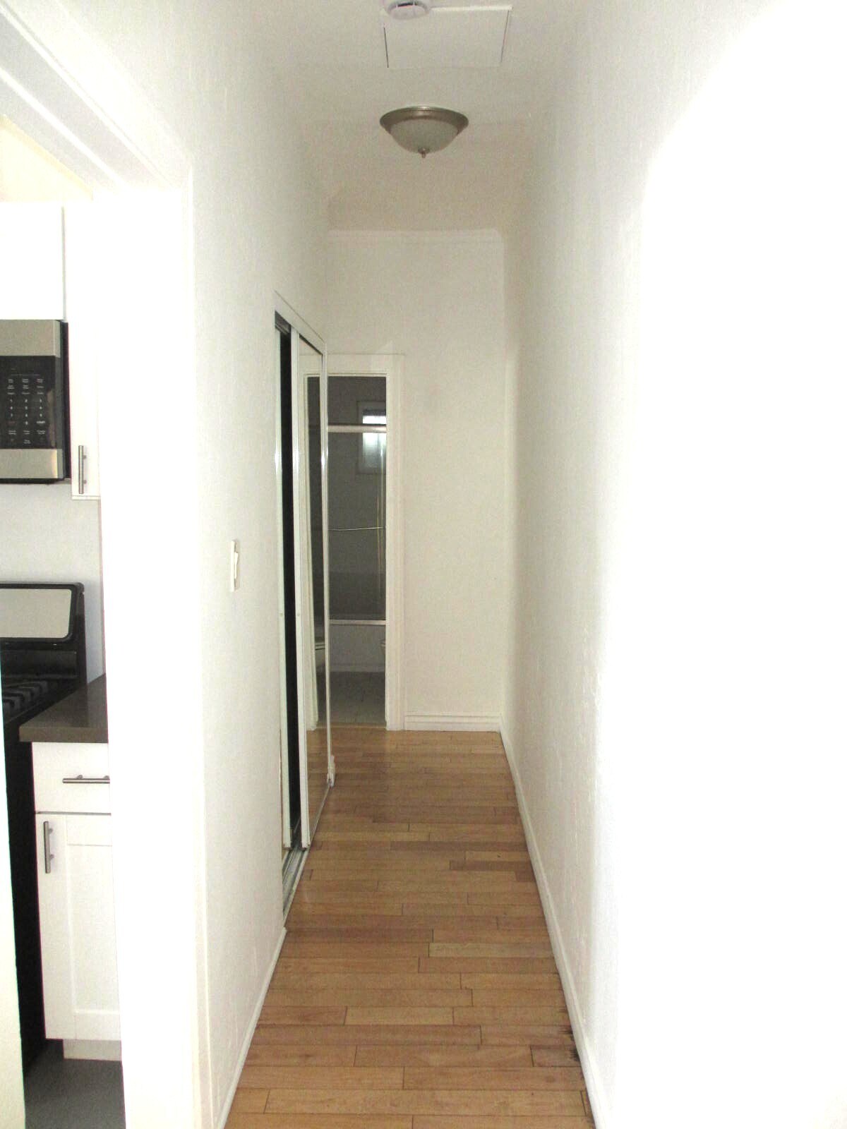 Building Photo - 1204 N Citrus Ave