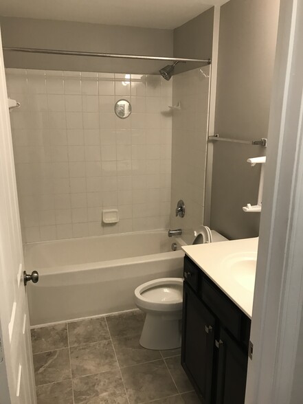 Building Photo - 11286 Hyde Pointe Ct