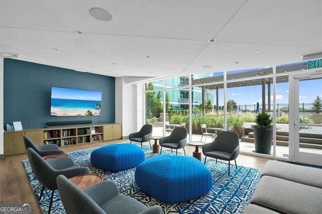 Building Photo - 923 Peachtree St NE