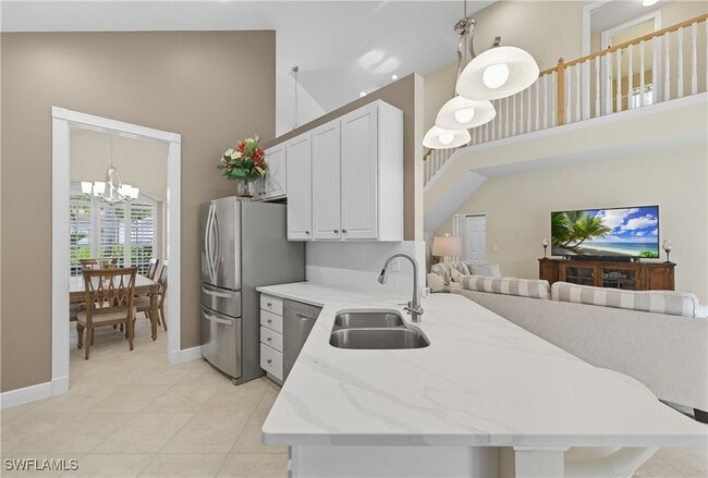 Building Photo - 28328 Hidden Lake Dr