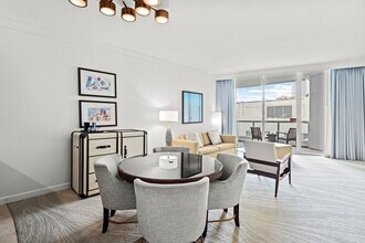 Building Photo - 4360 Collins Ave