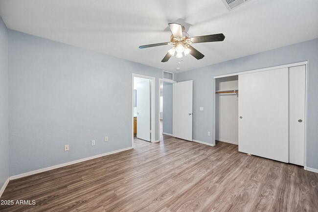 Building Photo - 125 N 22nd Pl