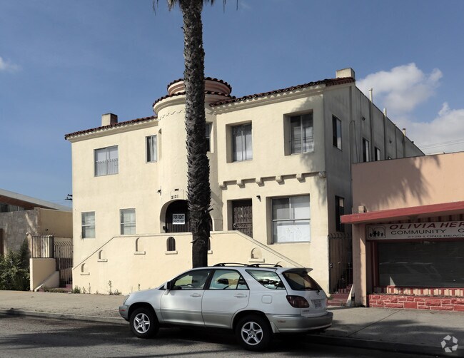 Primary Photo - 2121 Long Beach Boulevard Long Beach, CA 90806