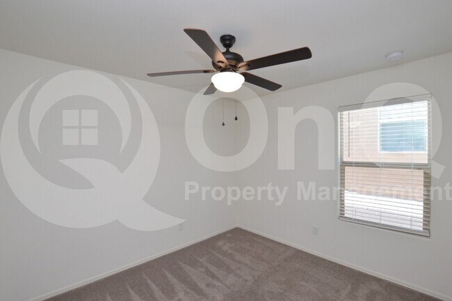 Building Photo - 7951 N Scholes Ave