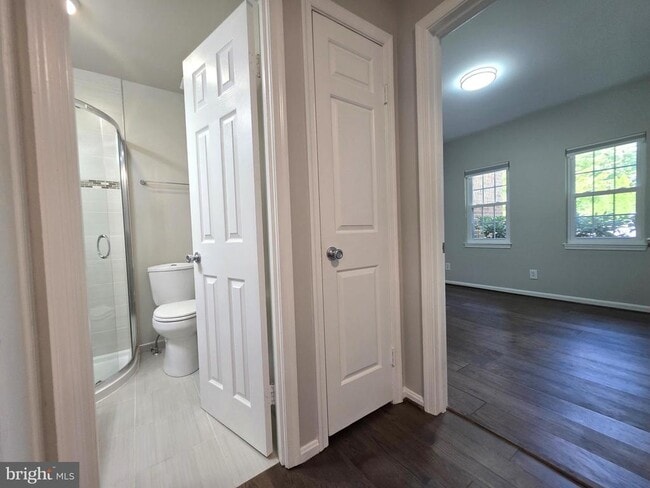 Building Photo - 10414 Parthenon Ct