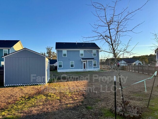 Building Photo - 584 Pendleton Dr