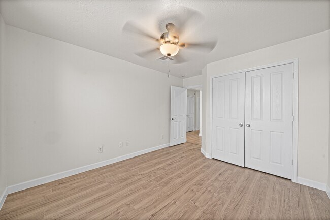 Building Photo - 15623 Harris Canyon Ln