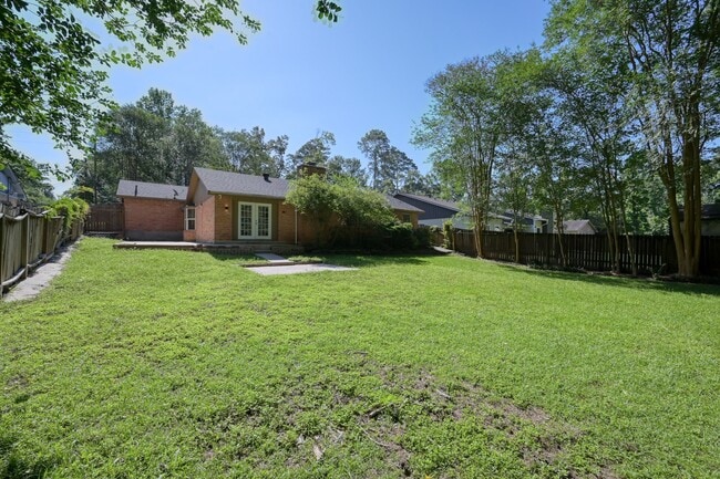 Building Photo - 25747 Timber Lakes Dr