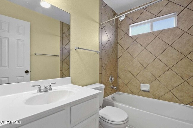 Building Photo - 653 Pete Payan Dr