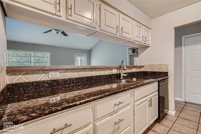 Building Photo - 3539 Willie Way