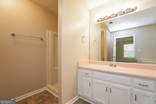 Building Photo - 7127 Hazelwood Dr