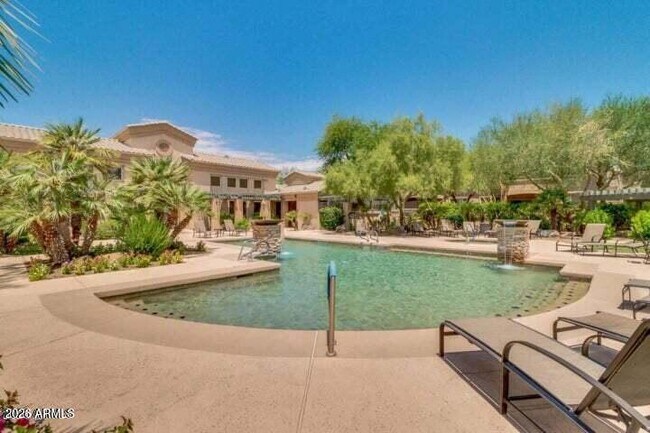 Building Photo - 16013 S Desert Foothills Pkwy