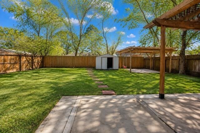 Building Photo - 4419 Reynaldo Dr