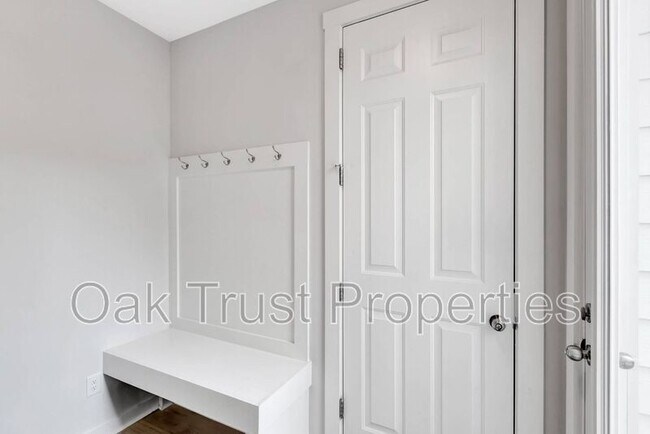Building Photo - 113 Summer Tanager Dr