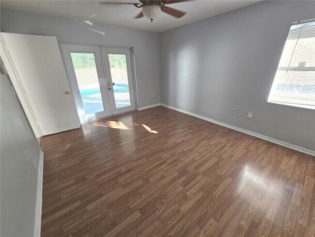 Building Photo - 6117 Shadow Wood Ct