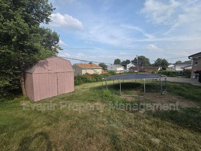 Building Photo - 11884 Hamden Dr