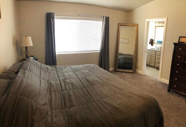 Building Photo - 1780 N Snowfield Pl