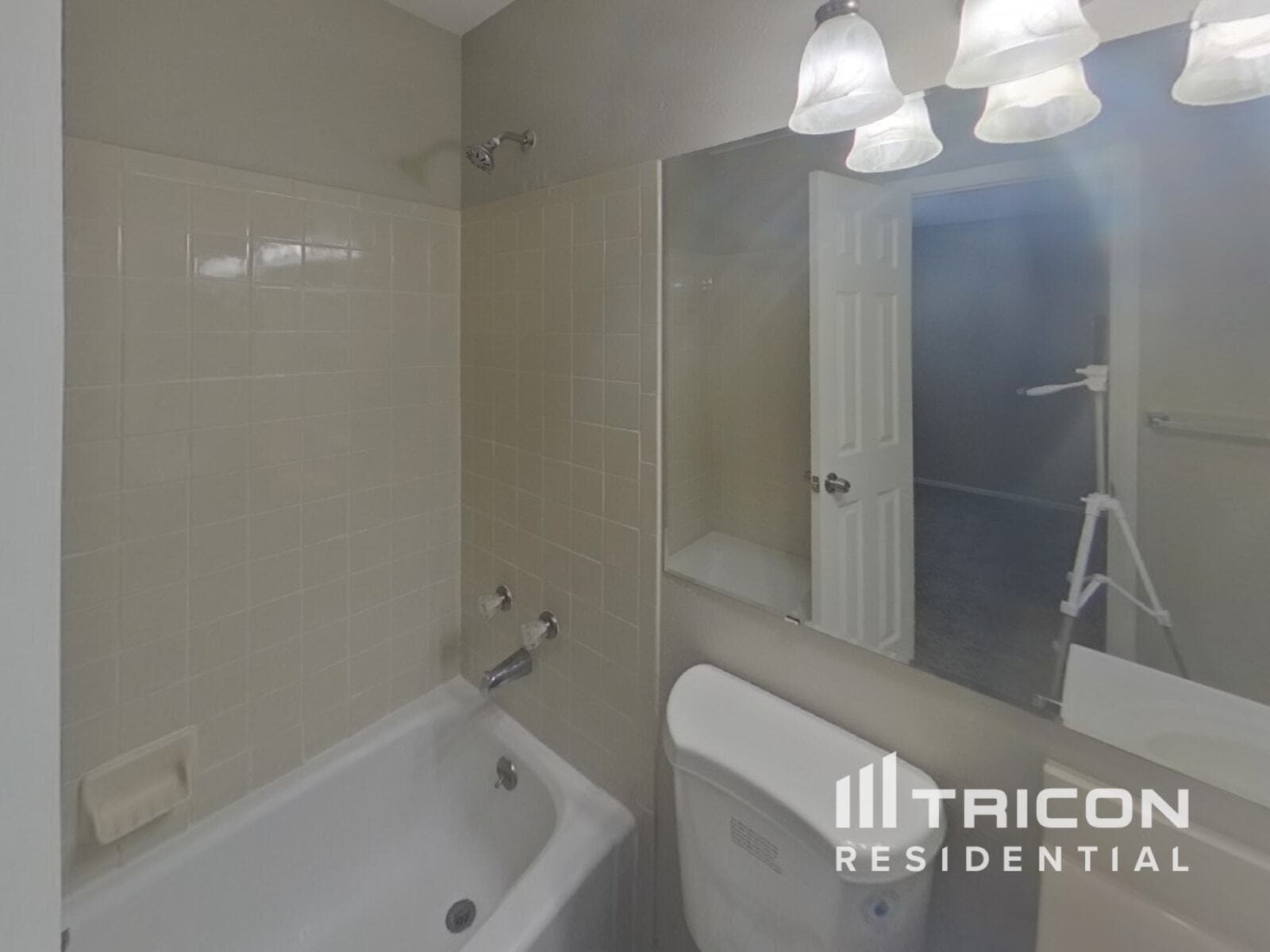 Building Photo - 5565 Mosca Pass Ct