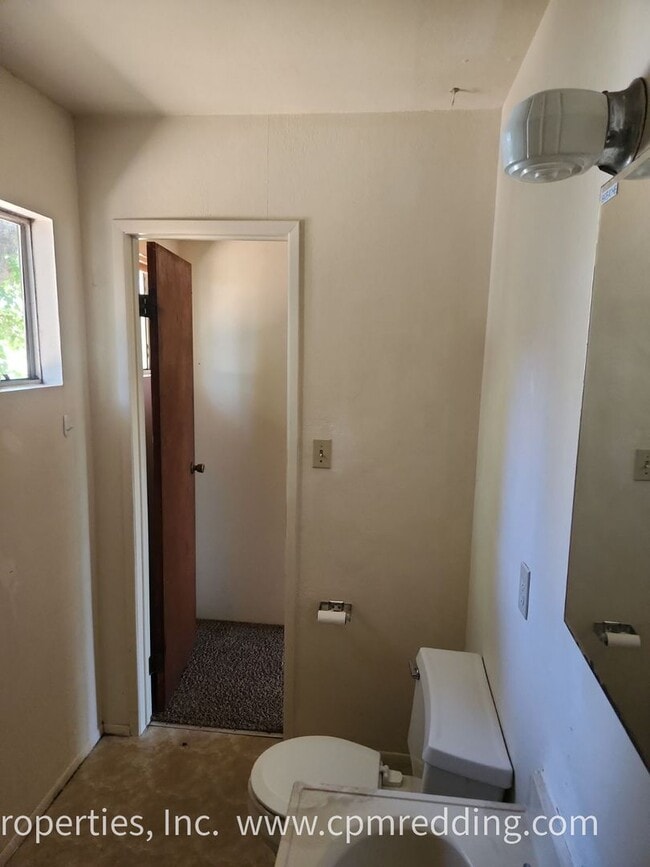 Building Photo - 51 N Miner St