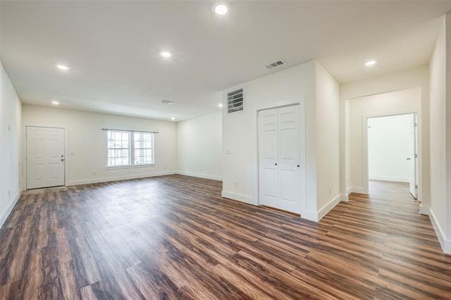 Building Photo - 3525 Herrling St