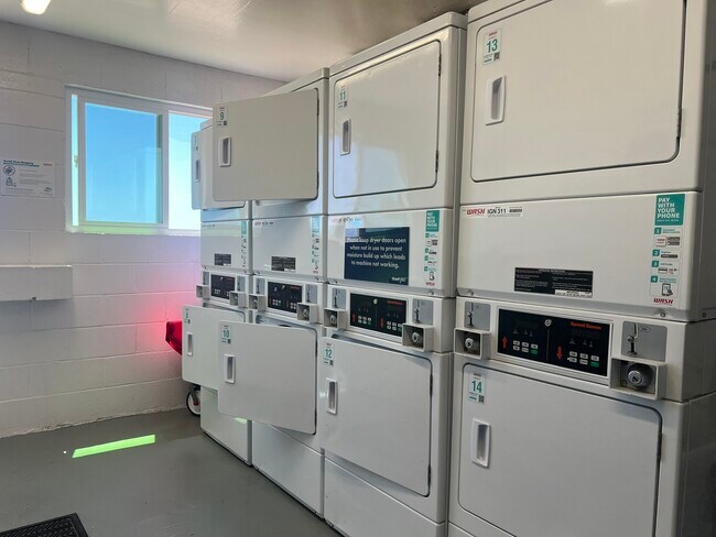 Building Photo - 84-674-965 Farrington Hwy